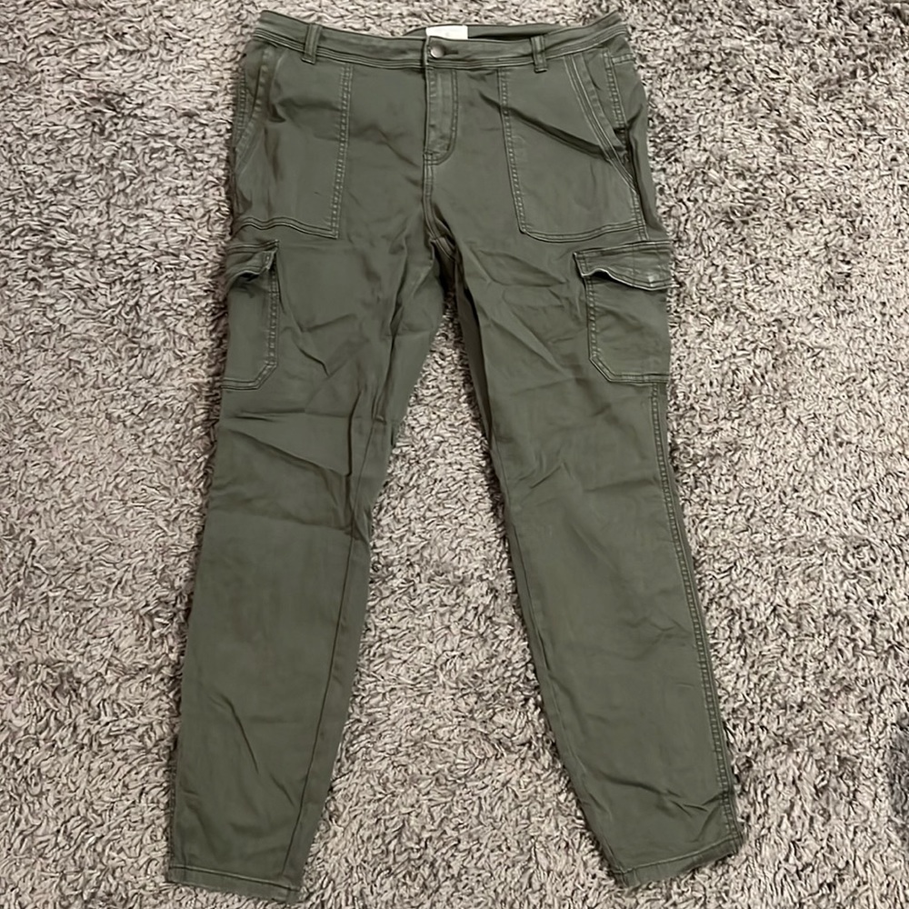 Green denim size 32 cargo pants by Caslon.